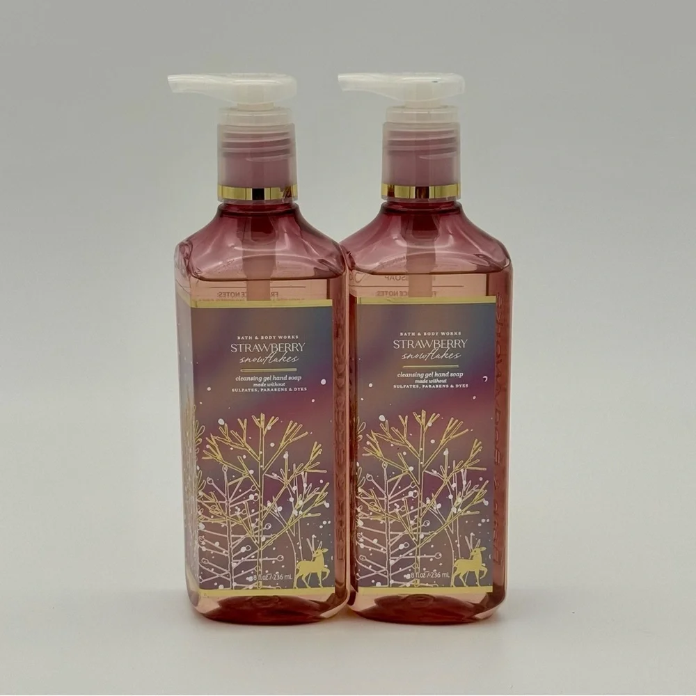 Bath & Body Works Strawberry Snowflakes Hand Soaps Winter Holiday Soap NWT